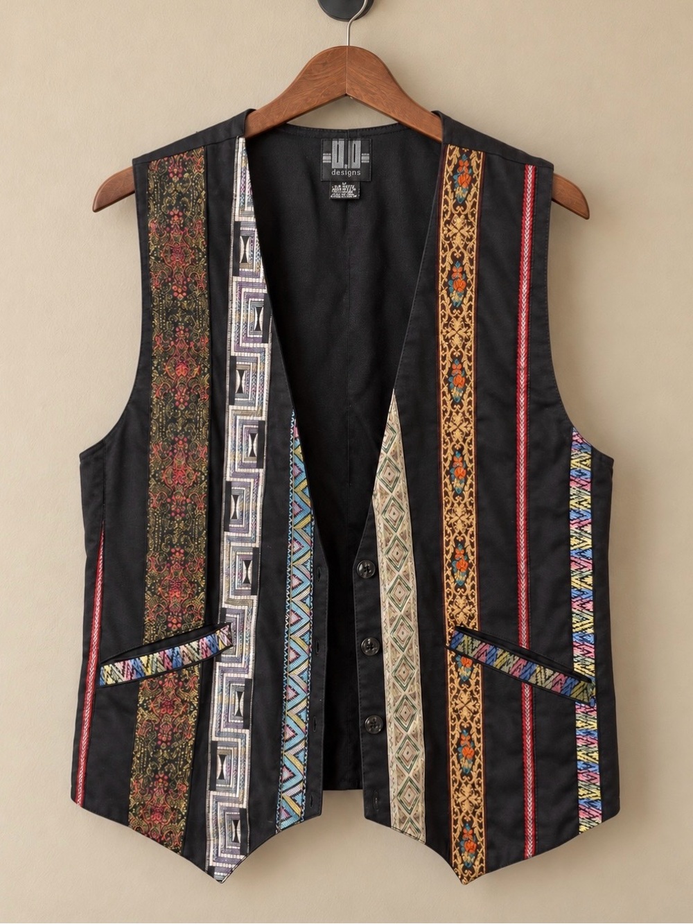 D.D Design Black Multicolor Woven Patchwork Vest